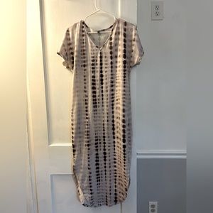 Tie dye maternity dress